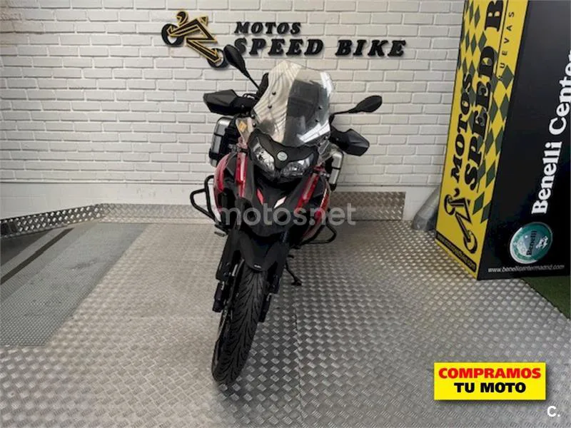 Benelli TRK 502 – Vista 7