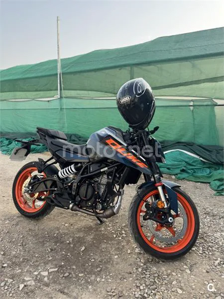 KTM 125 – Vista 7