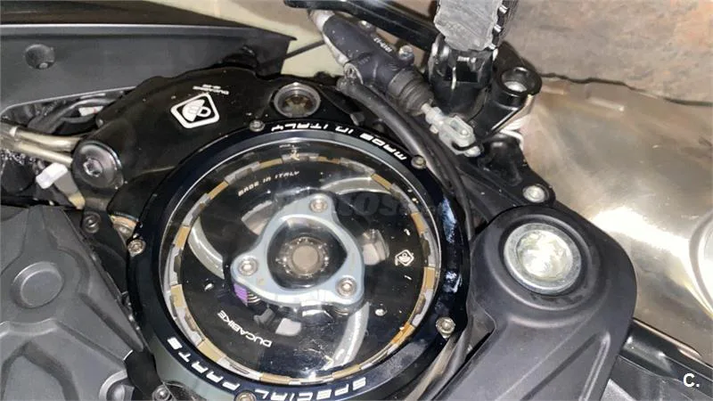 Ducati Diavel – Vista 5
