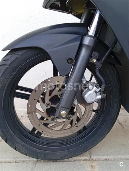 Kymco Agility City 125 – Vista 9