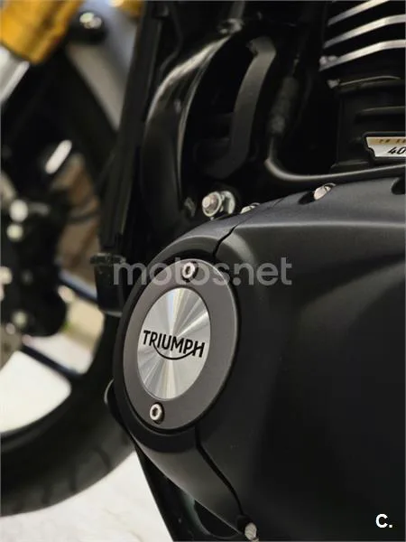 Triumph Speed 400 - Vista 9