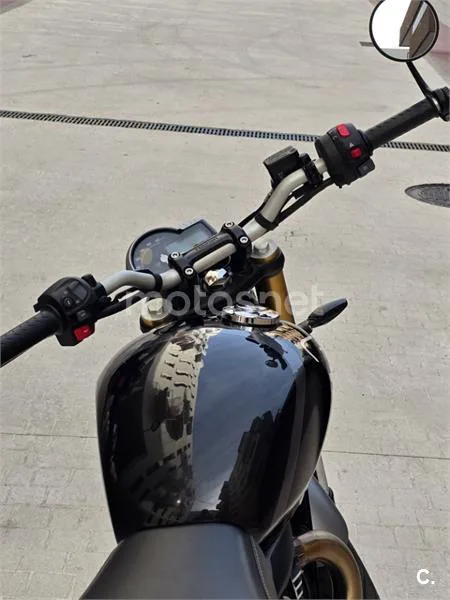 Triumph Speed 400 - Vista 10
