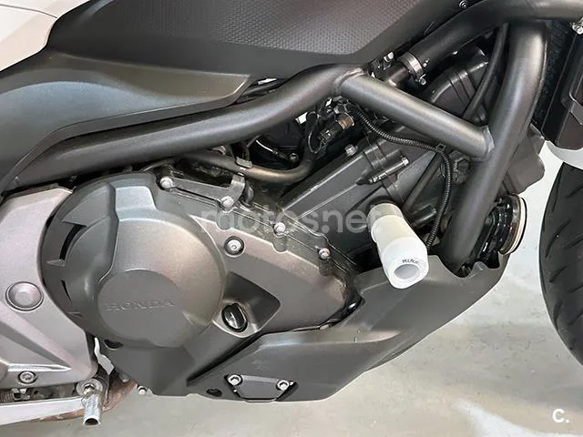 Honda NC 750 – Vista 13
