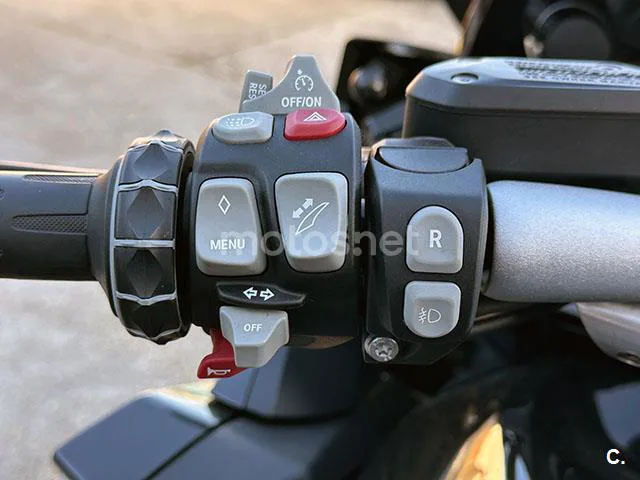 BMW K 1600 Grand America – Vista 14