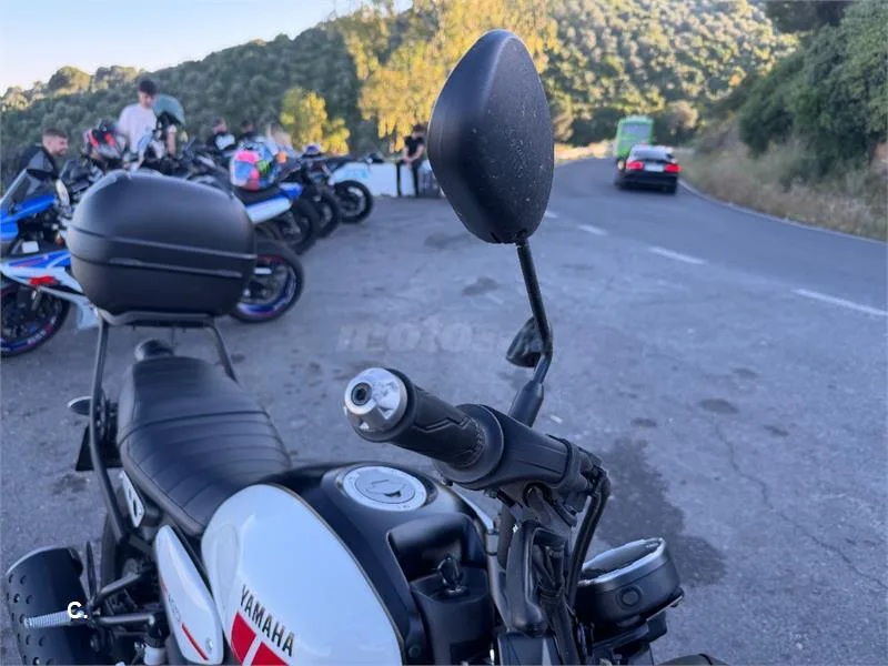 Yamaha XSR 125 – Vista 4