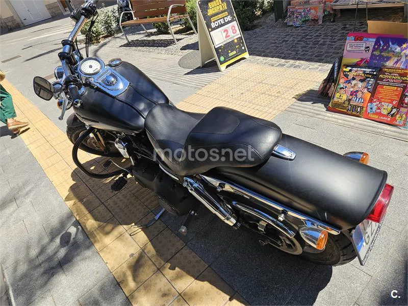 Harley-Davidson Dyna Fat Bob – Vista 7