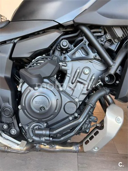 Yamaha MT-07 – Vista 8
