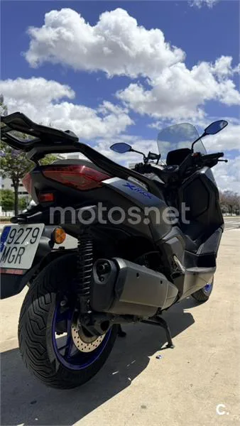 Yamaha XMAX 300 – Vista 3