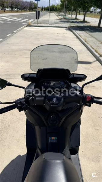Yamaha XMAX 300 – Vista 5