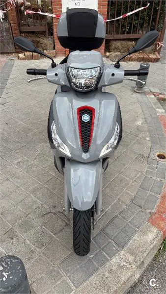 Piaggio Medley – Vista 3