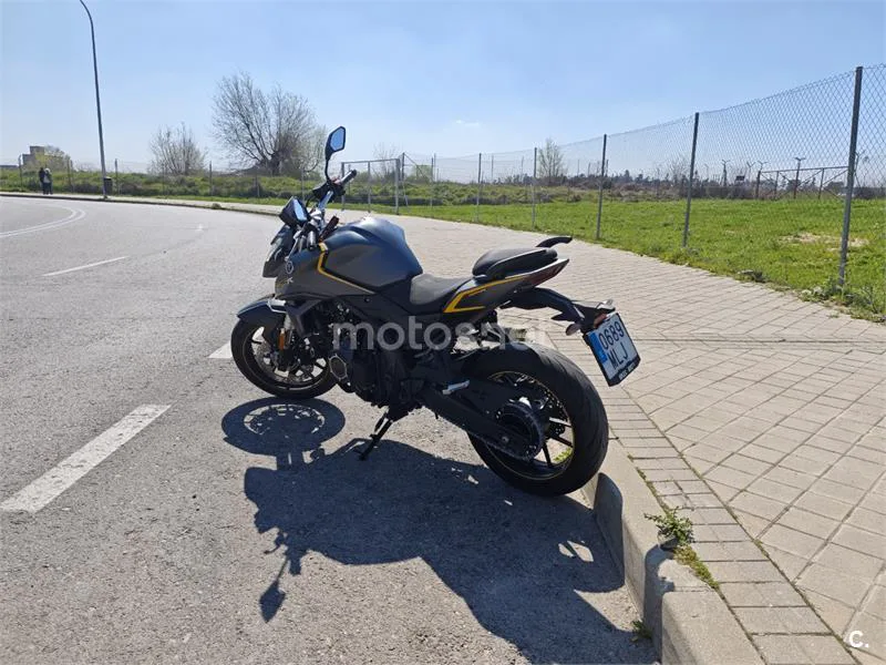Voge 525 R – Vista 7