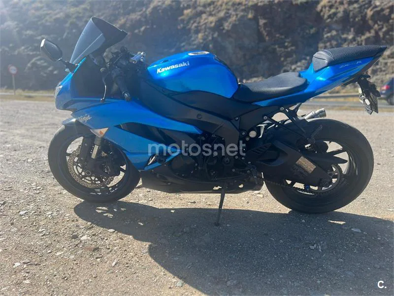 Kawasaki Ninja ZX-6R – Vista 3