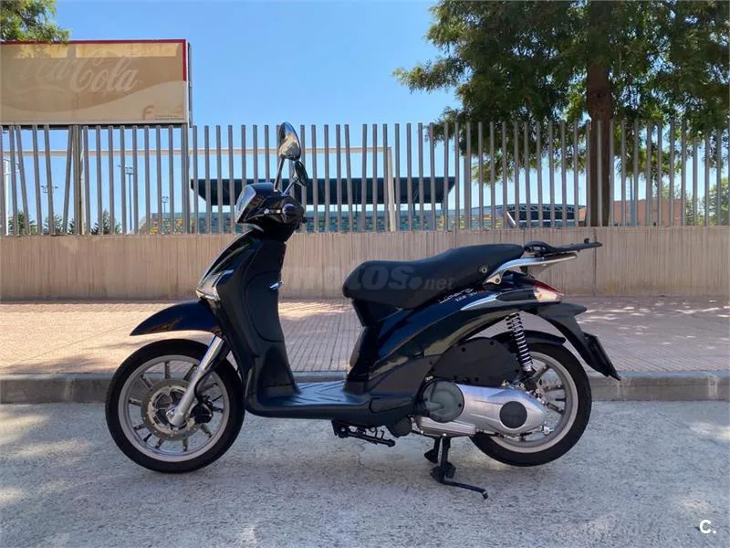 Piaggio Liberty 125 – Vista 3