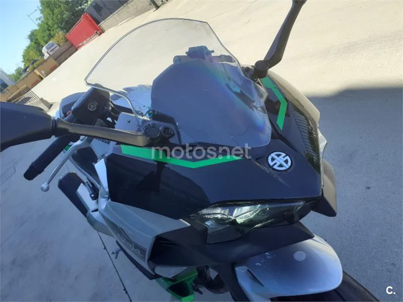 Kawasaki Ninja 7 Hybrid – Vista 12