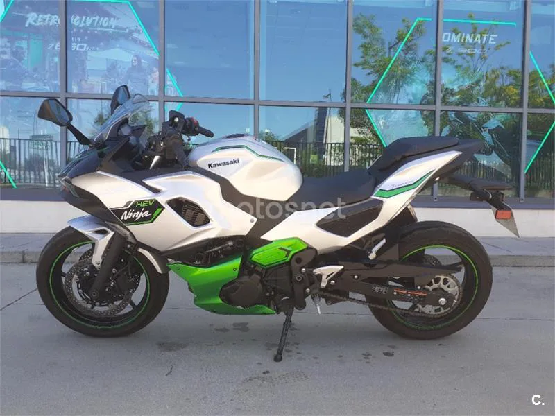 Kawasaki Ninja 7 Hybrid – Vista 3