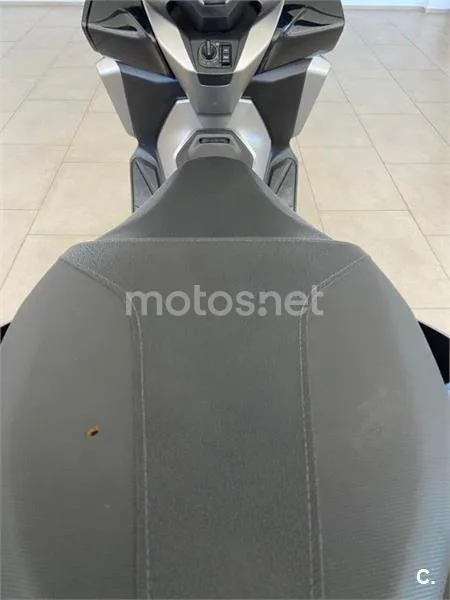 Honda Forza – Vista 5