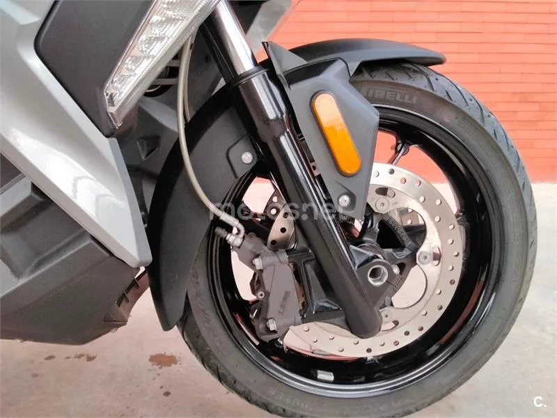 BMW C 400 X – Vista 7