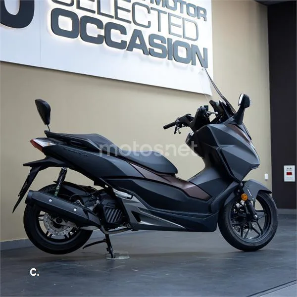 Honda Forza 125 – Vista 5