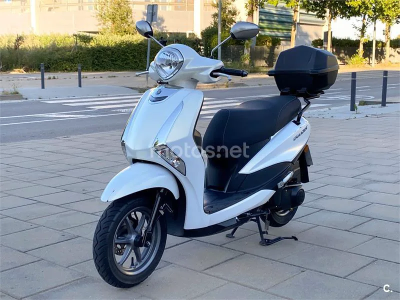 Yamaha D'elight 125 – Vista 4