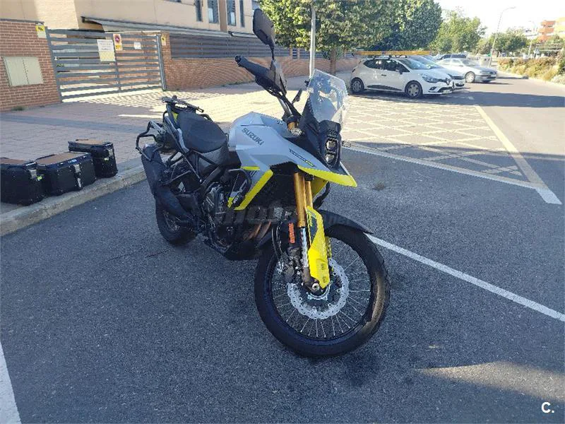 Suzuki V-Strom 800 – Vista 2