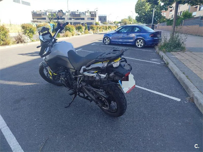 Suzuki V-Strom 800 – Vista 4