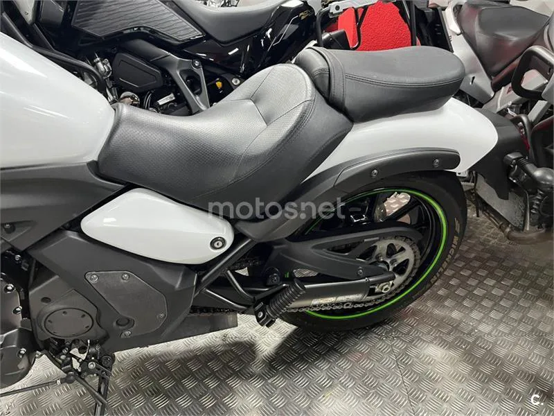 Kawasaki Vulcan S – Vista 9