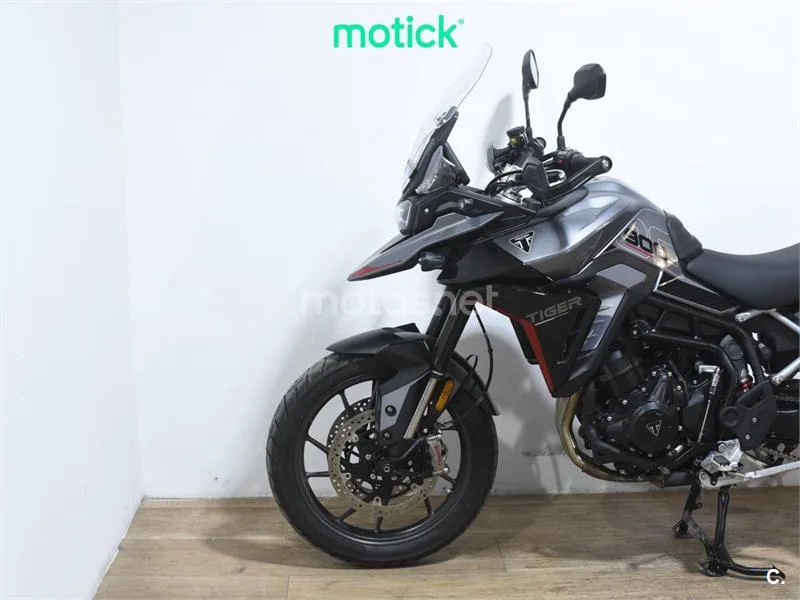 Triumph Tiger 900 – Vista 7