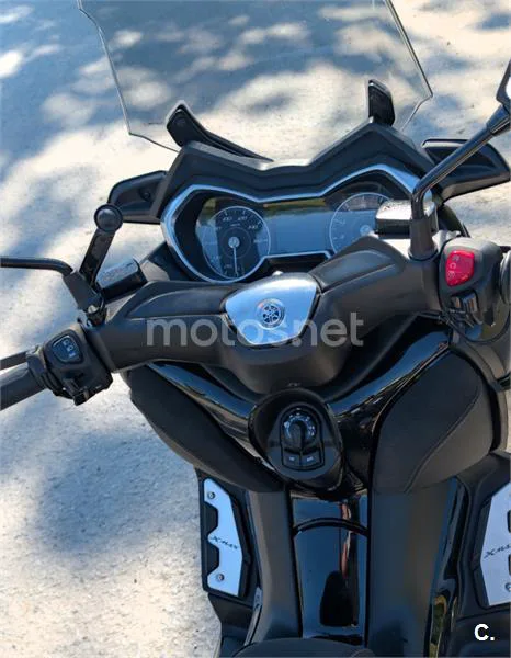 Yamaha XMAX 300 – Vista 4