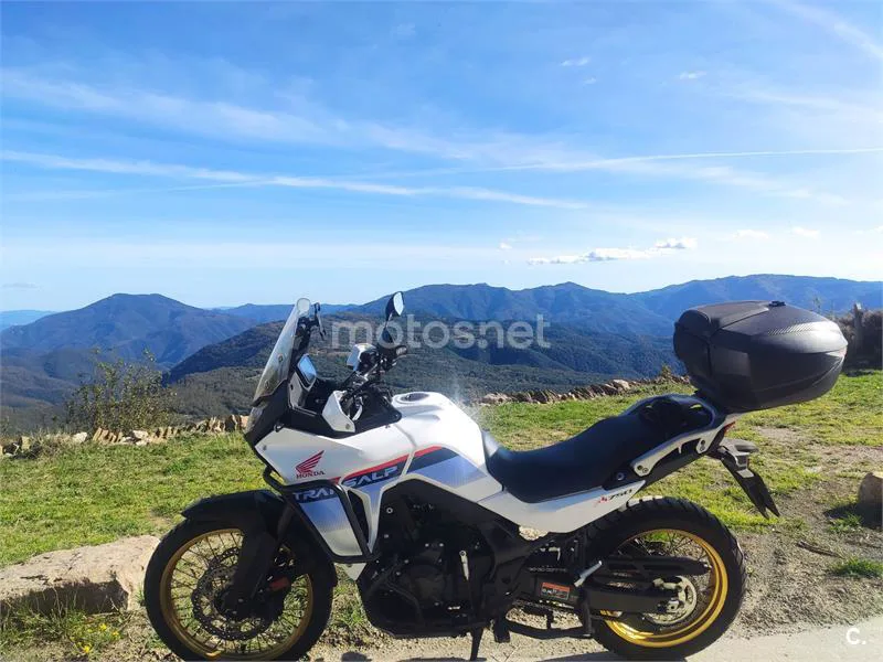 Honda XL 750 Transalp – Vista 2