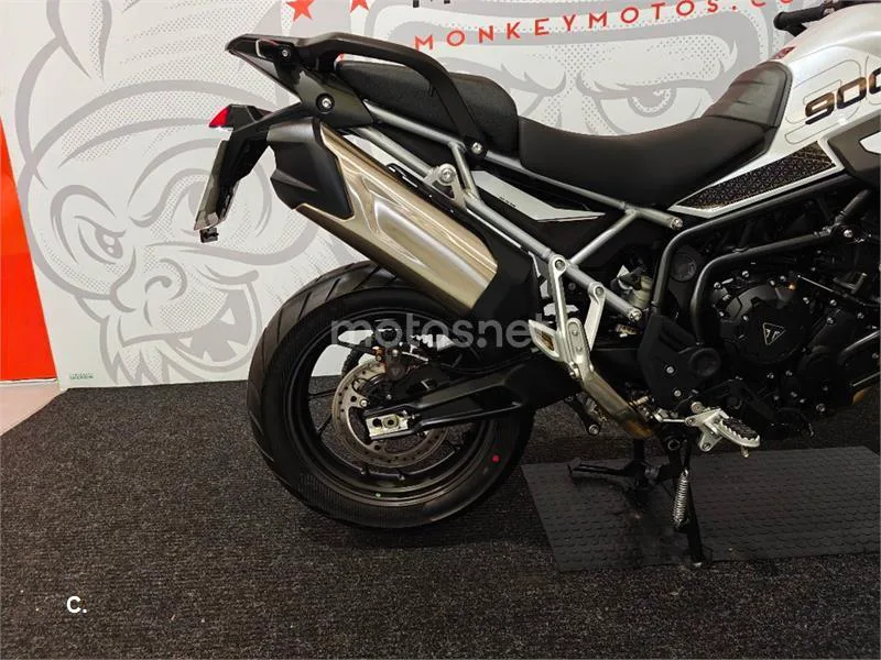 Triumph Tiger 900 – Vista 13