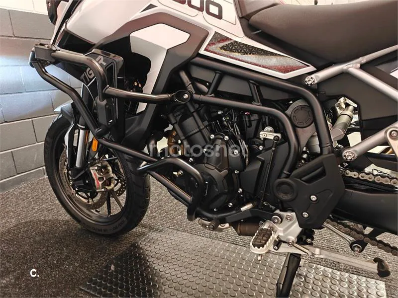 Triumph Tiger 900 – Vista 14