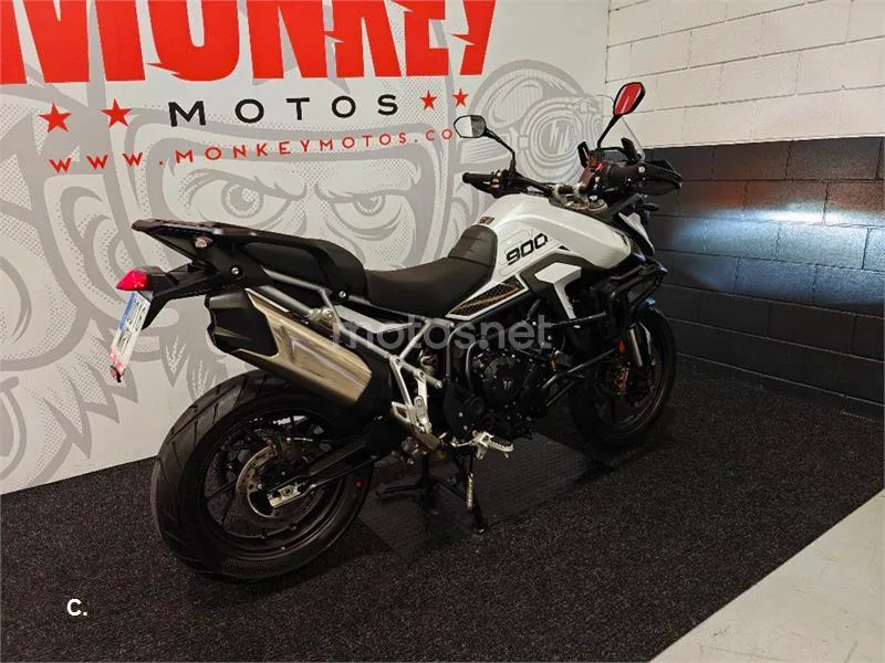 Triumph Tiger 900 – Vista 3