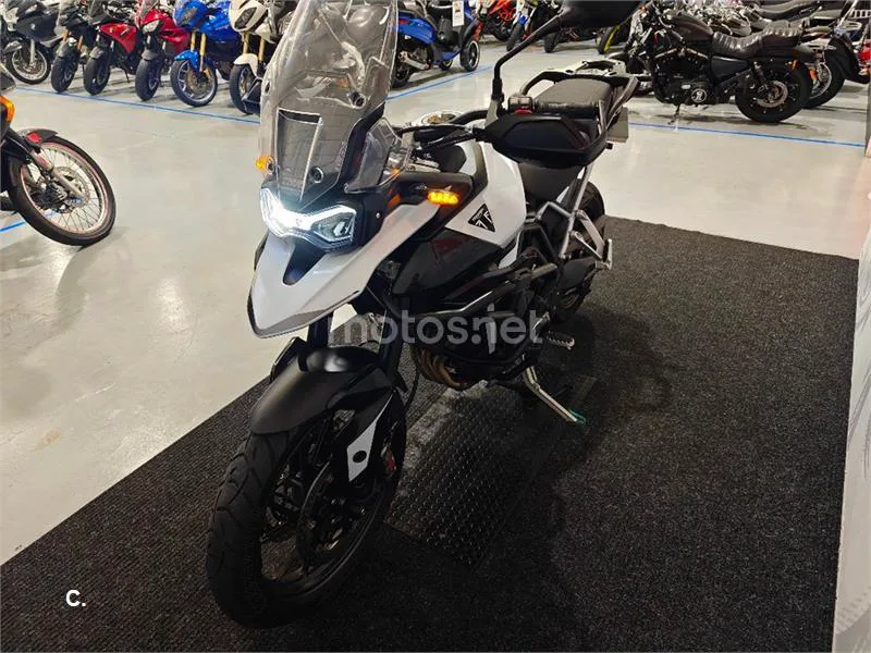 Triumph Tiger 900 – Vista 6