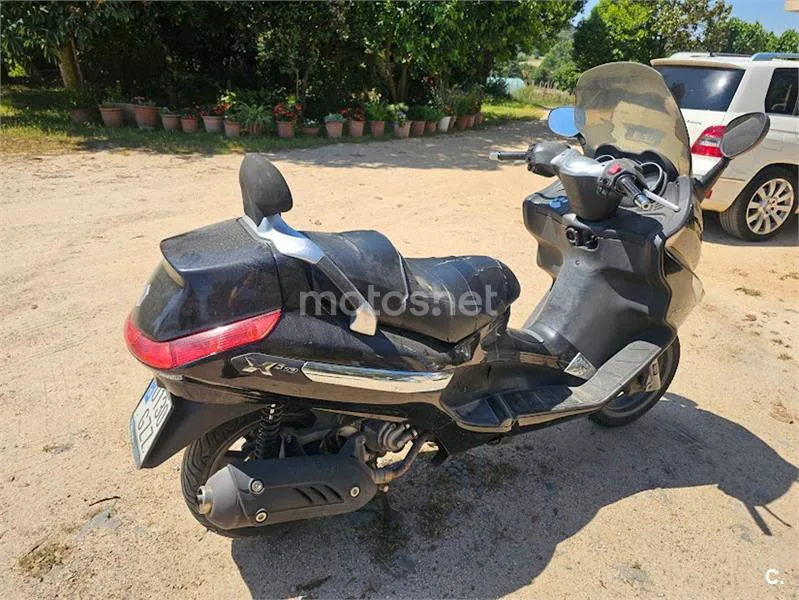 Piaggio X EVO 125 – Vista 7