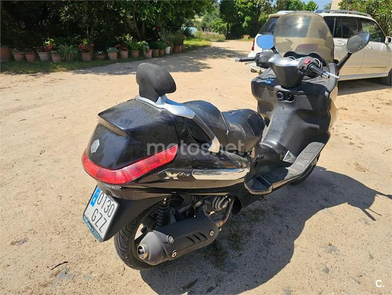 Piaggio X EVO 125 – Vista 8