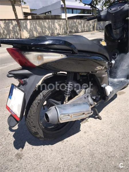 Honda SH125i - Vista 3
