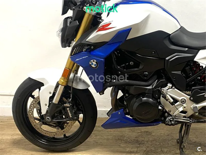 BMW F 900 R – Vista 6