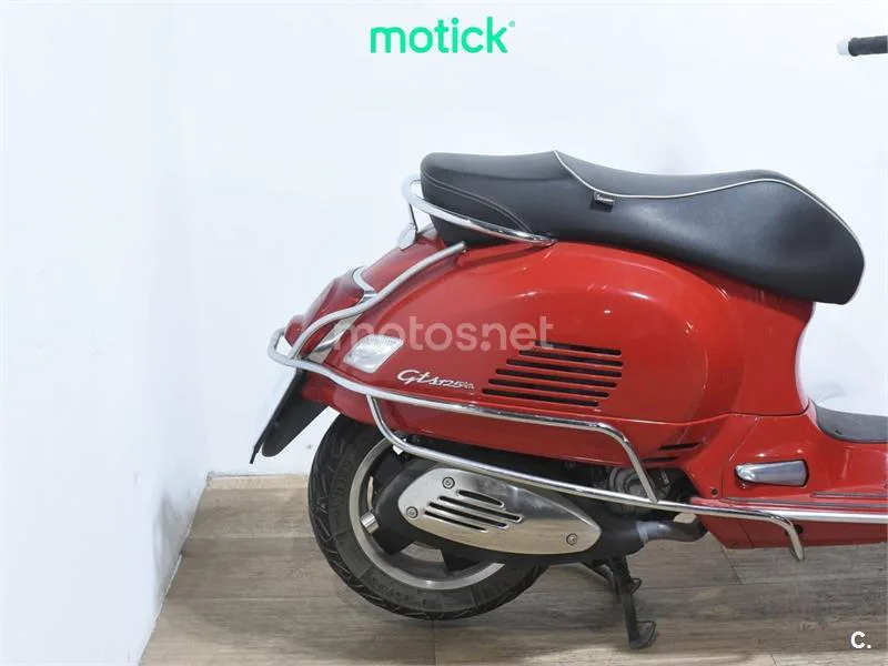 Vespa GTS Super 125 – Vista 3