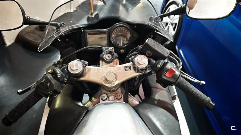Honda CBR 600 F – Vista 8