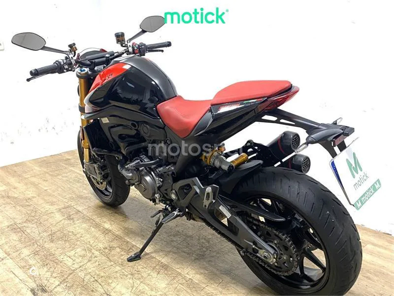 Ducati Monster – Vista 9