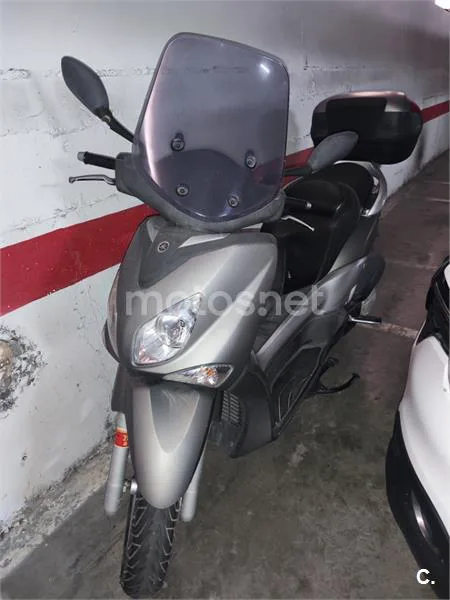 Yamaha X-CITY 250 – Vista 8
