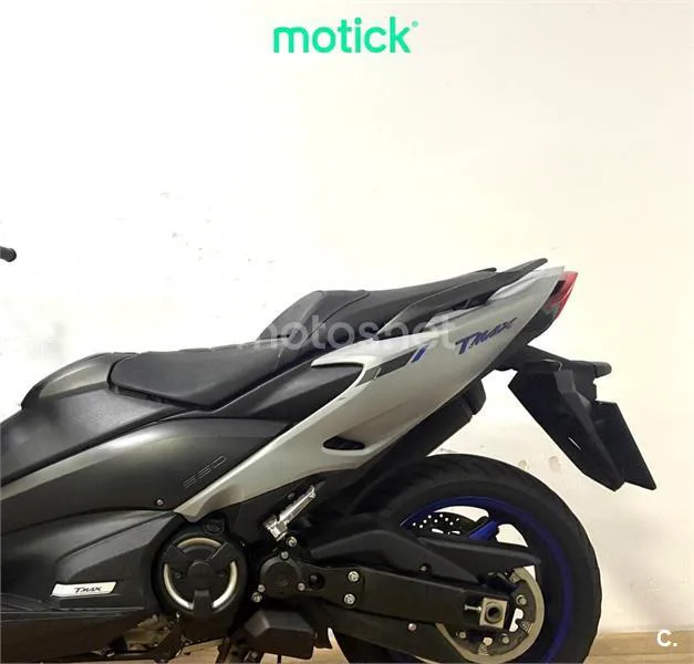 Yamaha TMAX 560 – Vista 6
