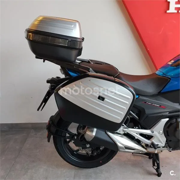 Honda NC 750 – Vista 19