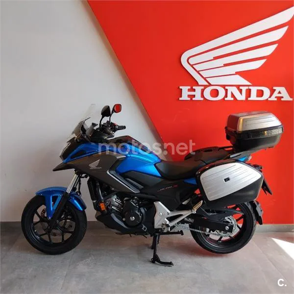 Honda NC 750 – Vista 3