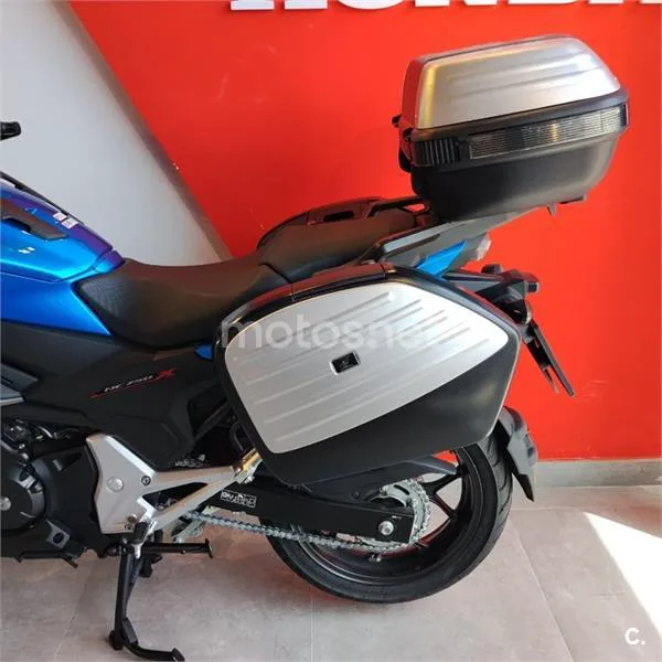 Honda NC 750 – Vista 6