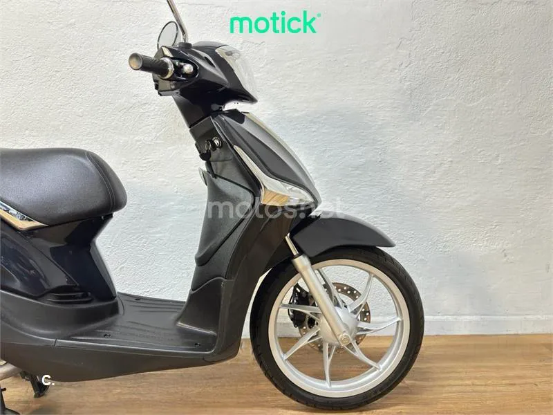 Piaggio Liberty 50 – Vista 4