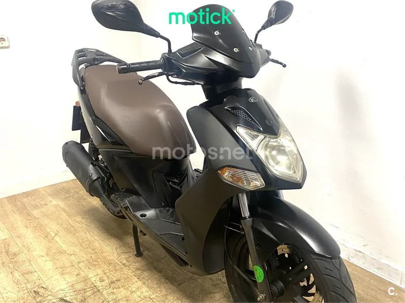 Kymco Agility City 125 – Vista 9
