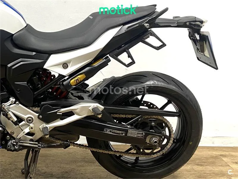 BMW F 900 R – Vista 7