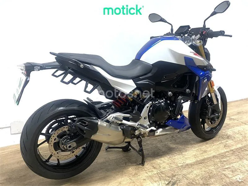 BMW F 900 R – Vista 8