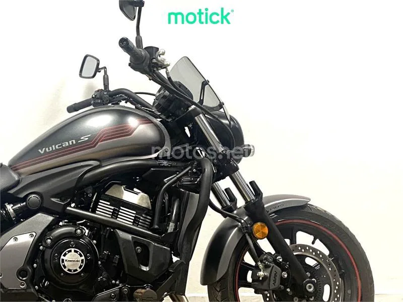 Kawasaki Vulcan S – Vista 3